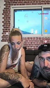 Snapshot of thefrenchkiss25 chatting on April 2026 06:24:02 PM thefrenchkiss25 online show from April 2026 06:24:02 PM