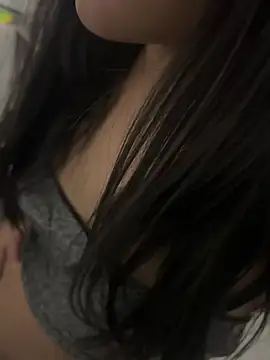 the queen of street online show from February 2025 02:59:01 AM