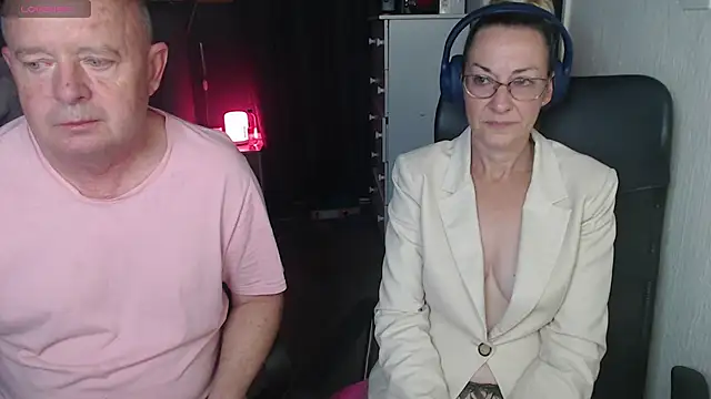 boeslaboes1 online show from December 2025 02:28:01 AM