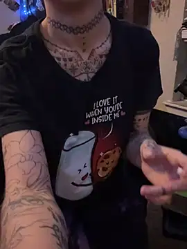 trashbrat online show from June 2026 03:25:01 AM