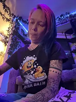 trashbrat online show from June 2026 05:02:02 AM