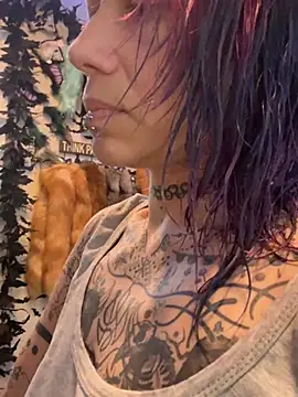 trashbrat online show from July 2026 01:39:02 PM
