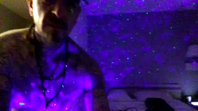 Snapshot of justthetip4209 chatting on March 2026 11:42:02 PM justthetip4209 online show from March 2026 11:42:02 PM