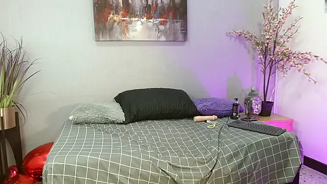 Snapshot of Charlot_Vega_ chatting on February 2025 10:39:02 AM Charlot Vega online show from February 2025 10:39:02 AM