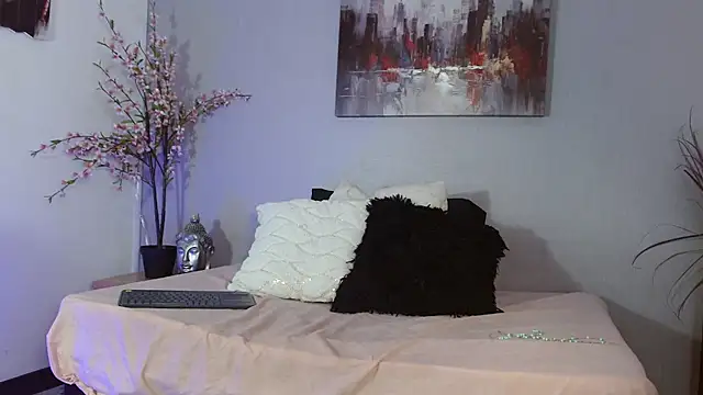 Snapshot of Charlot_Vega_ chatting on March 2025 04:24:01 AM Charlot Vega online show from March 2025 04:24:01 AM