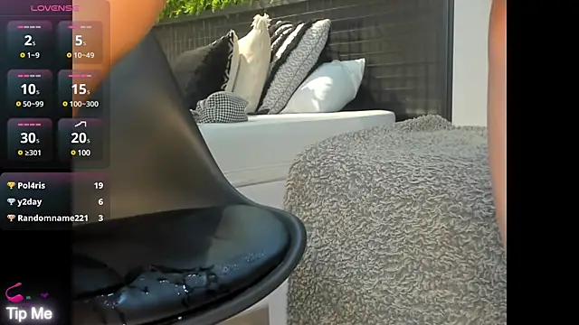 Snapshot of Blue_Angell chatting on March 2025 06:53:01 AM Blue Angell online show from March 2025 06:53:01 AM