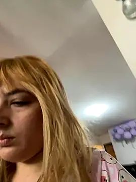 Snapshot of Blue_Angell chatting on September 2025 07:14:02 PM Blue Angell online show from September 2025 07:14:02 PM