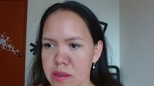 marilynbeautifullyhairy online show from February 2025 02:00:01 PM