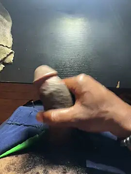 Snapshot of triplebeast chatting on October 2025 10:21:02 AM triplebeast online show from October 2025 10:21:02 AM