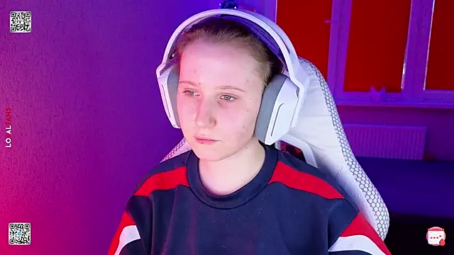 Snapshot of mon_lola chatting on March 2026 03:16:02 PM mon lola online show from March 2026 03:16:02 PM