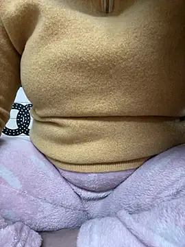 Red-Magic-25 online show from January 2026 06:40:01 AM