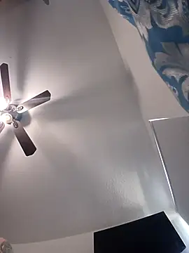 jayjay198080 online show from November 2025 05:35:01 PM