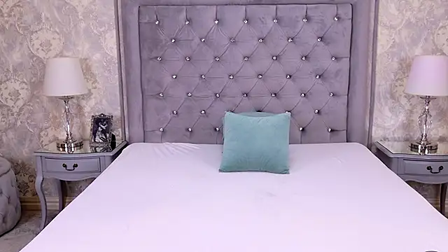 Snapshot of LexiRiley chatting on October 2025 06:28:02 AM LexiRiley online show from October 2025 06:28:02 AM