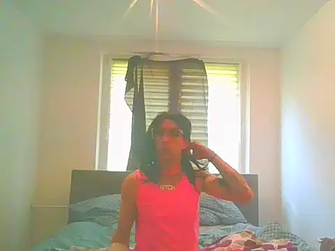 Snapshot of TamaraHardy chatting on December 2025 09:25:01 AM TamaraHardy online show from December 2025 09:25:01 AM