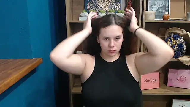 mini girly online show from September 2025 09:36:02 AM