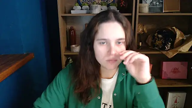 mini girly online show from October 2025 01:33:02 PM