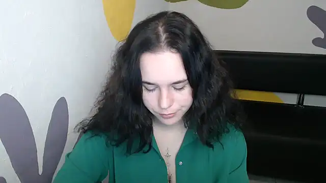 Snapshot of mini_girly chatting on July 2026 10:39:01 AM mini girly online show from July 2026 10:39:01 AM