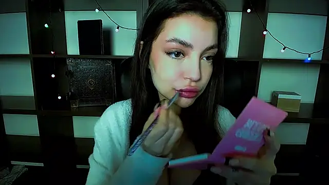 Lexi Jous online show from January 2025 01:49:01 PM