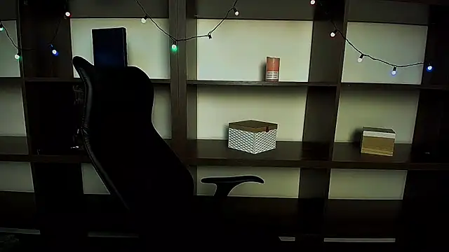 Lexi Jous online show from February 2025 12:50:02 PM