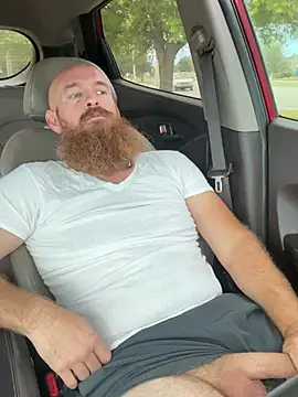 Snapshot of 32XRedBeard chatting on February 2025 12:43:01 PM 32XRedBeard online show from February 2025 12:43:01 PM