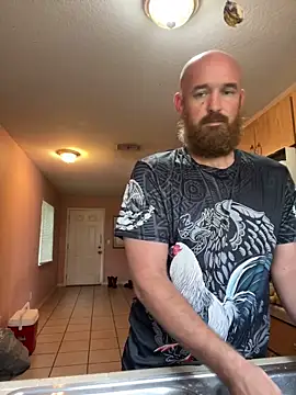 Snapshot of 32XRedBeard chatting on October 2025 01:21:01 PM 32XRedBeard online show from October 2025 01:21:01 PM