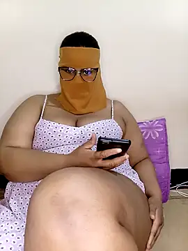 Snapshot of Samara-Bella chatting on March 2025 07:28:01 PM Samara-Bella online show from March 2025 07:28:01 PM