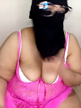 Snapshot of Samara-Bella chatting on March 2025 01:08:02 AM Samara-Bella online show from March 2025 01:08:02 AM