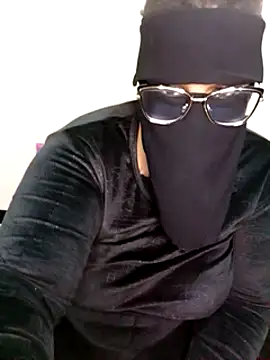 Snapshot of Samara-Bella chatting on March 2025 01:00:01 AM Samara-Bella online show from March 2025 01:00:01 AM