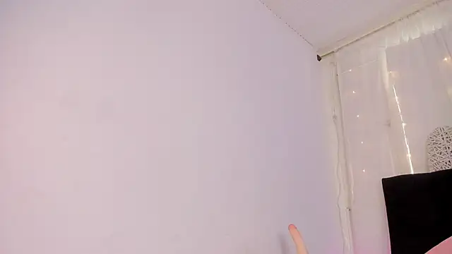 Bonny and carrot online show from October 2025 07:12:02 PM