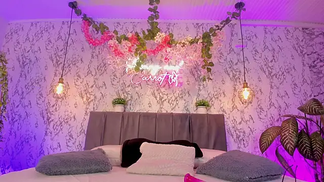 Snapshot of Bonny_and_carrot chatting on March 2026 07:28:01 PM Bonny and carrot online show from March 2026 07:28:01 PM