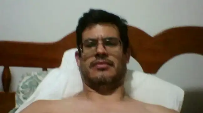 Snapshot of AgneloFly chatting on February 2025 11:57:01 PM AgneloFly online show from February 2025 11:57:01 PM