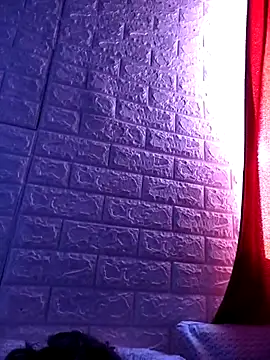 Snapshot of cristalrub13 chatting on February 2025 10:42:02 PM cristalrub13 online show from February 2025 10:42:02 PM