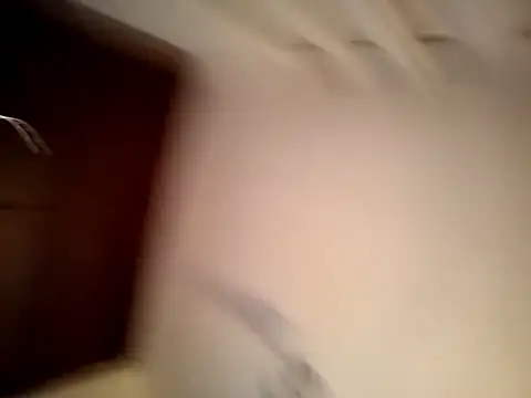 Snapshot of cristalrub13 chatting on October 2025 09:00:02 PM cristalrub13 online show from October 2025 09:00:02 PM