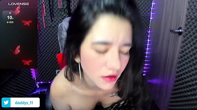 Snapshot of lilihot_ chatting on January 2025 02:32:02 PM lilihot online show from January 2025 02:32:02 PM
