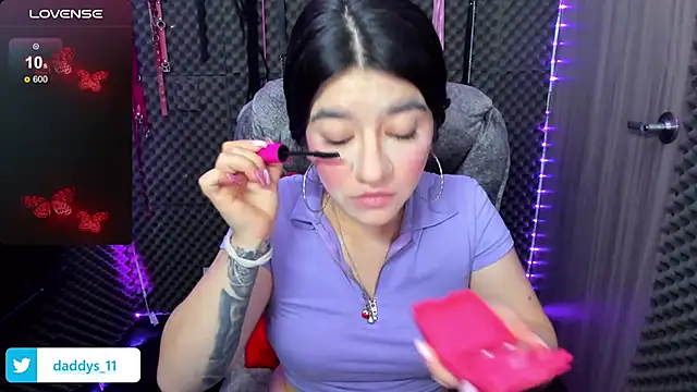 Snapshot of lilihot_ chatting on January 2025 08:28:01 PM lilihot online show from January 2025 08:28:01 PM