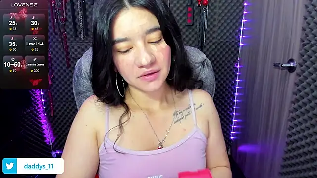 Snapshot of lilihot_ chatting on February 2025 04:03:02 PM lilihot online show from February 2025 04:03:02 PM