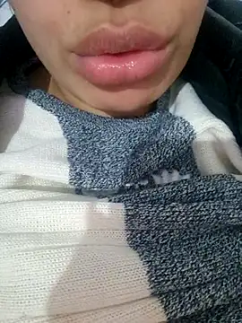 nonalona199999 online show from March 2025 08:31:02 PM