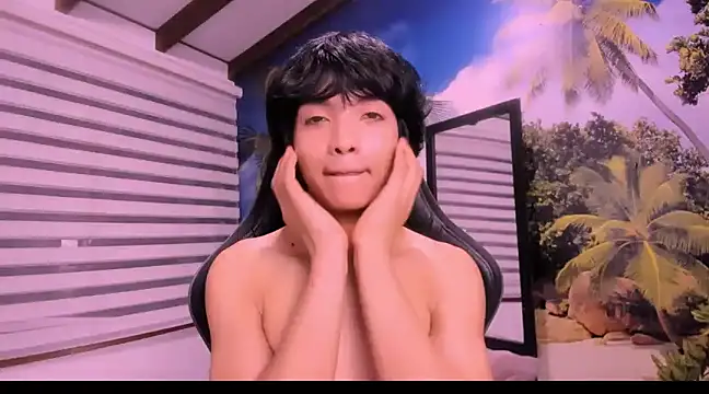 Snapshot of AllanYong18 chatting on January 2025 06:43:02 AM AllanYong18 online show from January 2025 06:43:02 AM