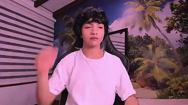 Snapshot of AllanYong18 chatting on February 2025 04:09:02 AM AllanYong18 online show from February 2025 04:09:02 AM