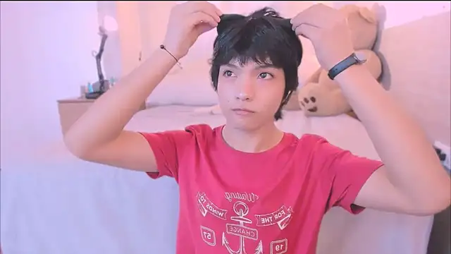 Snapshot of AllanYong18 chatting on September 2025 03:24:02 PM AllanYong18 online show from September 2025 03:24:02 PM