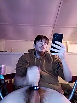 Snapshot of LitHippieBaby420 chatting on January 2025 02:57:02 AM LitHippieBaby420 online show from January 2025 02:57:02 AM