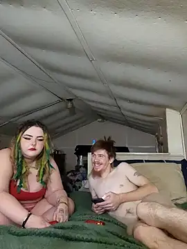 Snapshot of LitHippieBaby420 chatting on January 2025 03:41:02 AM LitHippieBaby420 online show from January 2025 03:41:02 AM