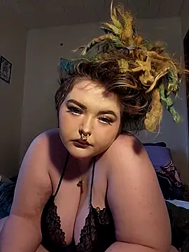 Snapshot of LitHippieBaby420 chatting on March 2025 06:12:02 PM LitHippieBaby420 online show from March 2025 06:12:02 PM