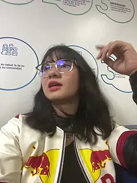 Snapshot of Catmila- chatting on February 2025 11:48:02 PM Catmila- online show from February 2025 11:48:02 PM