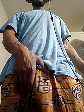 Snapshot of MrDaddyBbSnake chatting on January 2025 02:22:01 AM MrDaddyBbSnake online show from January 2025 02:22:01 AM