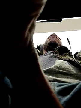 Snapshot of MrDaddyBbSnake chatting on February 2025 03:52:01 PM MrDaddyBbSnake online show from February 2025 03:52:01 PM