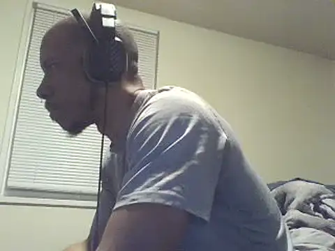 Snapshot of MrDaddyBbSnake chatting on March 2025 02:57:02 AM MrDaddyBbSnake online show from March 2025 02:57:02 AM