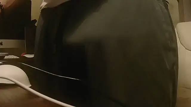 Snapshot of MrDaddyBbSnake chatting on April 2026 04:24:01 AM MrDaddyBbSnake online show from April 2026 04:24:01 AM