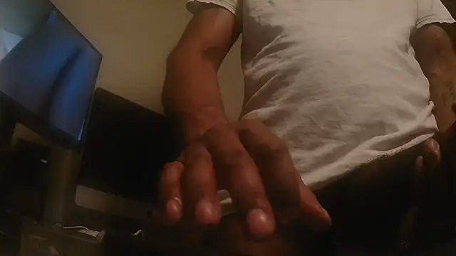 Snapshot of MrDaddyBbSnake chatting on April 2026 04:48:01 AM MrDaddyBbSnake online show from April 2026 04:48:01 AM