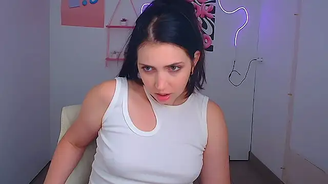 Snapshot of Amalia_amor chatting on July 2026 02:13:01 PM Amalia amor online show from July 2026 02:13:01 PM